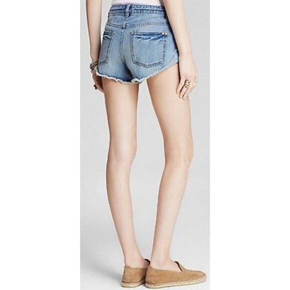 Free People Irreplaceable Cutoff Jean Shorts Size 27 - Picture 2 of 6